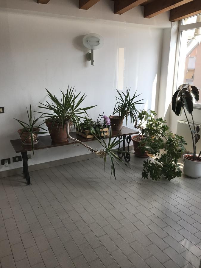 Guesthouse Flora Лоди Экстерьер фото